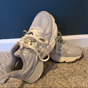 Women's Reebok Charge Sneakers